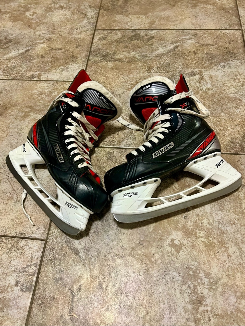 BAUER VAPOR X2.5 ICE HOCKEY SKATES